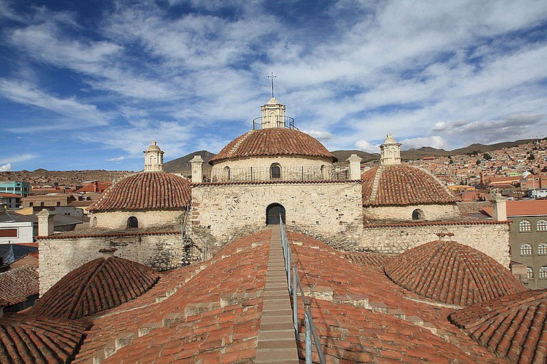 Roof_of_San_Francisco_Convent,_Potosí.JPG