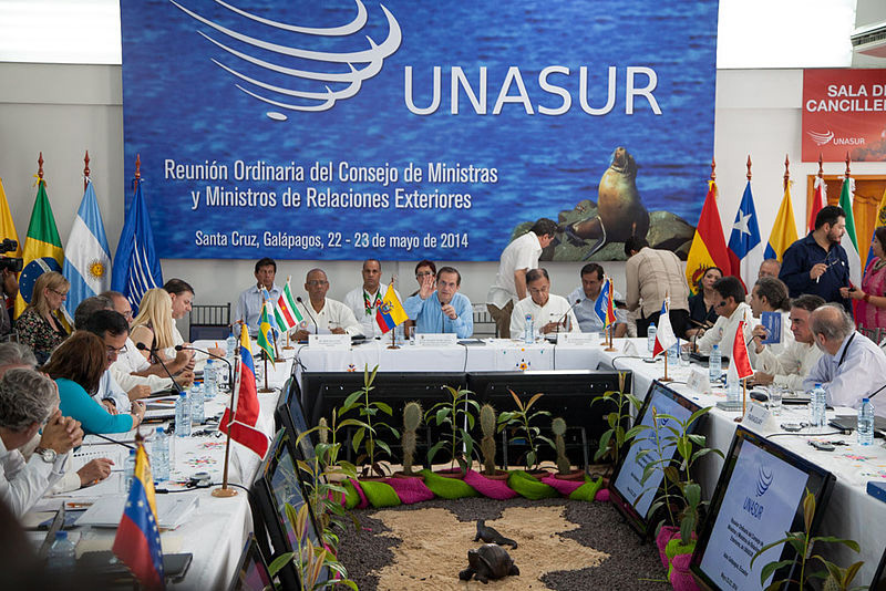 Santa_Cruz-Galapagos,_22_de_Mayo_del_2014._Inaguración_de_la_Reunión_Ordinaria_del_Consejo_de_Ministras_y_Ministros_de_Relaciones_Exteriores_UNASUR._(14224771546).jpg