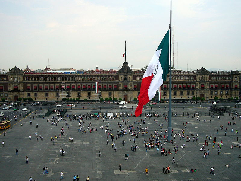 800px-Plaza_de_la_Constitución.JPG