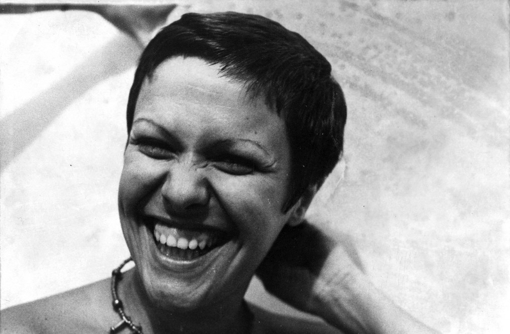 elis-regina-33-anos-falta-sem-cantora-1024x670REPRO.jpg